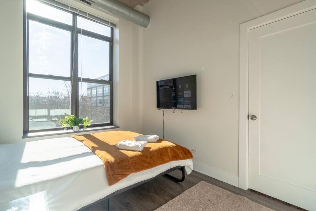 Mccormick Place 2Br Stylish Suite With Optional Parking And Gym For Up To 8 Guests Near Soldier Field And Grant Park Chicago Dış mekan fotoğraf