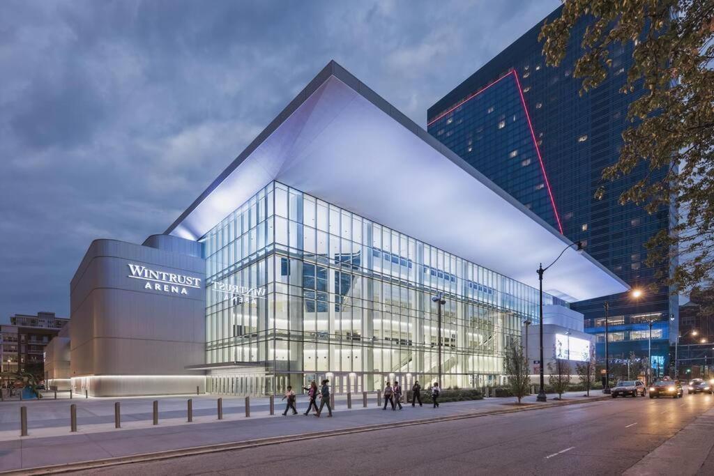 Mccormick Place 2Br Stylish Suite With Optional Parking And Gym For Up To 8 Guests Near Soldier Field And Grant Park Chicago Dış mekan fotoğraf