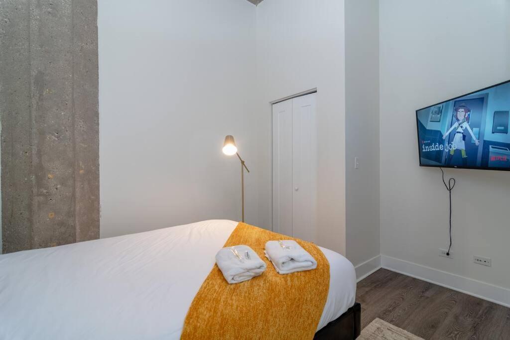 Mccormick Place 2Br Stylish Suite With Optional Parking And Gym For Up To 8 Guests Near Soldier Field And Grant Park Chicago Dış mekan fotoğraf