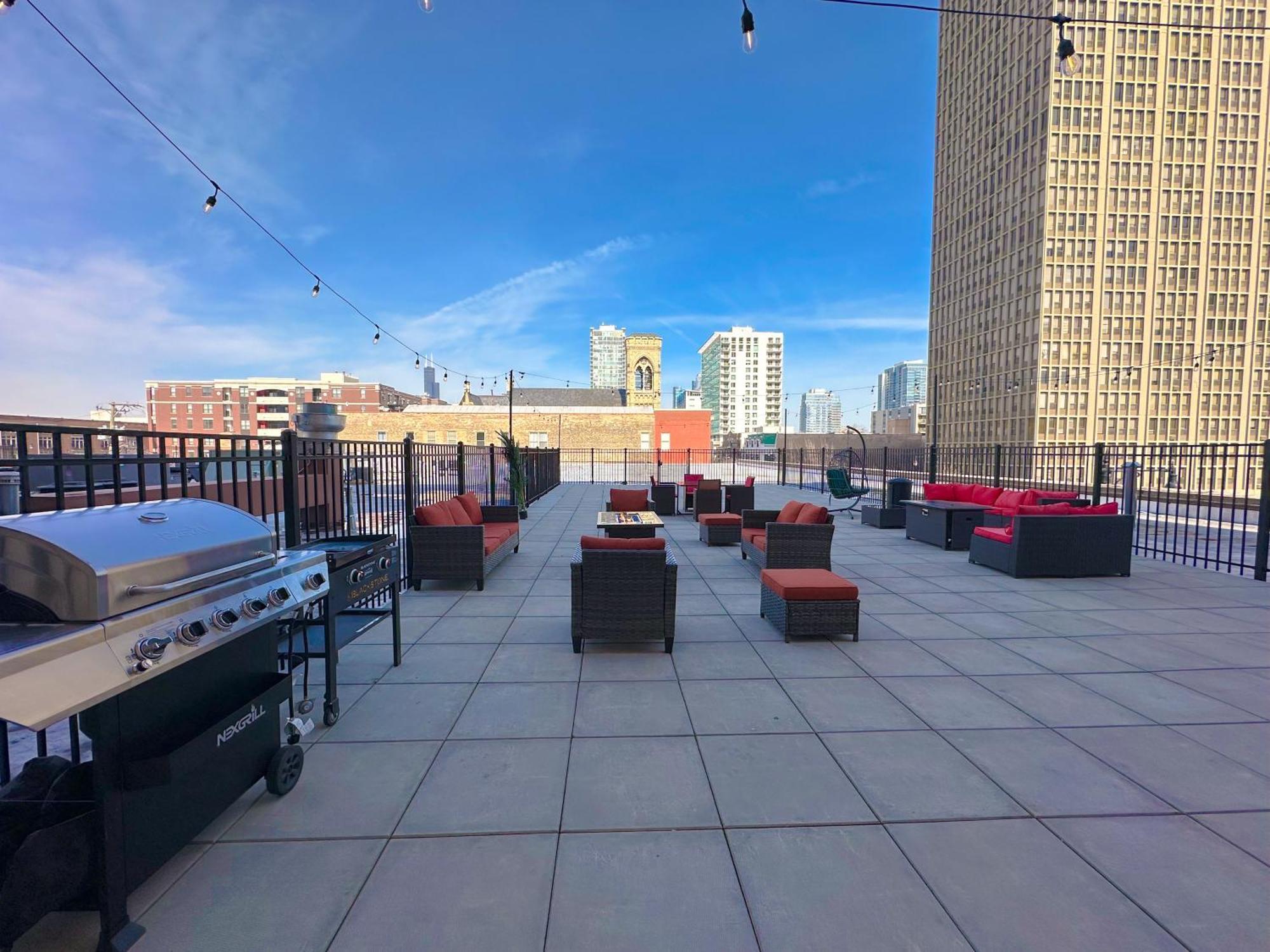 Mccormick Place 2Br Stylish Suite With Optional Parking And Gym For Up To 8 Guests Near Soldier Field And Grant Park Chicago Dış mekan fotoğraf