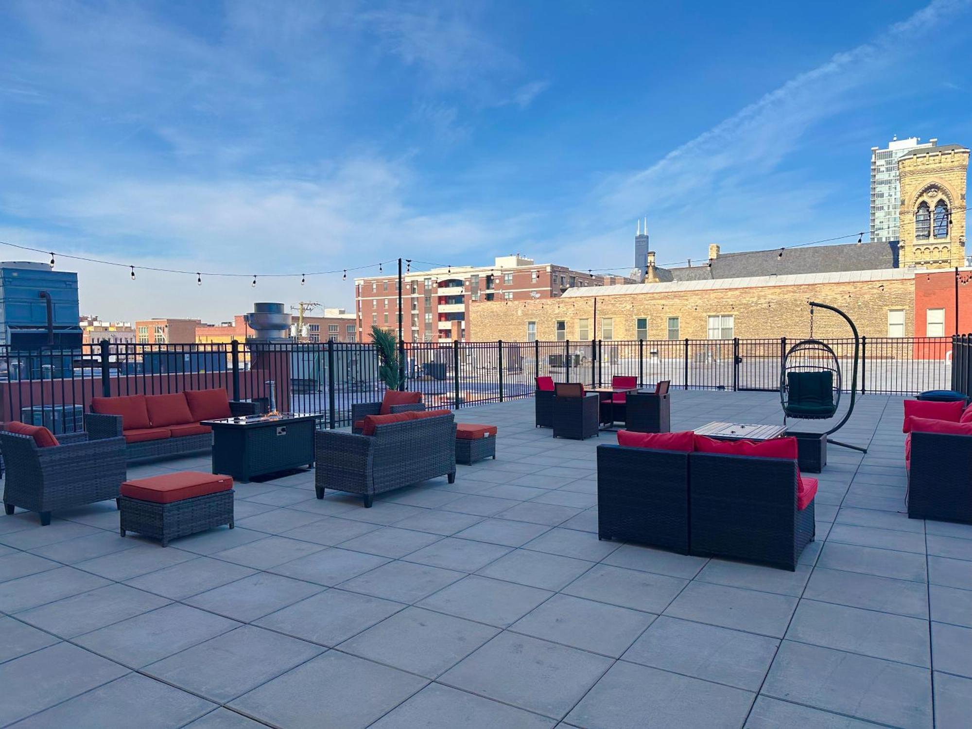 Mccormick Place 2Br Stylish Suite With Optional Parking And Gym For Up To 8 Guests Near Soldier Field And Grant Park Chicago Dış mekan fotoğraf